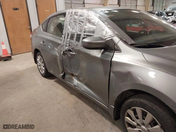 2013 Nissan Sentra SV with VIN 3N1AB7APXDL726530, listed as a IAAI auction lot 41618481 with 187,337 mi miles. Bid and sale history available at carsss.com. Image 6.