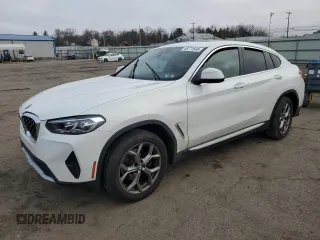 2023 BMW X4 xDrive30i with VIN 5UX33DT01P9P63673, listed as a Copart auction lot 48771645 with 0 mi miles and Salvage Title. Bid and sale history available at carsss.com. Image 1.