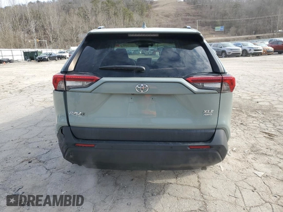 2019 Toyota RAV4 XLE Premium with VIN 2T3A1RFV2KW081106, listed as a Copart auction lot 45363525 with 93,803 mi miles and Salvage Title. Bid and sale history available at carsss.com. Image 6.