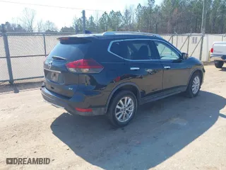 2020 Nissan Rogue SV with VIN KNMAT2MT7LP505640, listed as a IAAI auction lot 41694478 with 63,000 mi miles. Bid and sale history available at carsss.com. Image 4.