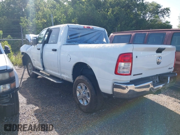 2024 Ram 2500 Big Horn with VIN 3C6UR5DJ3RG366512, listed as a IAAI auction lot 42509617 with 17,854 mi miles and . Bid and sale history available at DreamBid. Image 3.
