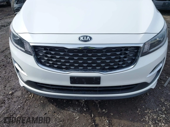 2021 Kia Sedona LX with VIN KNDMB5C13M6668648, listed as a IAAI auction lot 41785324 with 52,301 mi miles. Bid and sale history available at carsss.com. Image 12.