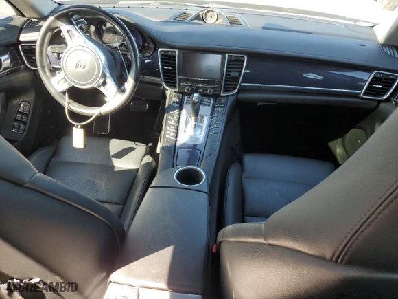 2016 Porsche Panamera 4 with VIN WP0AA2A78GL001821, listed as a Copart auction lot 44892324 with 62,380 mi miles. Bid and sale history available at carsss.com. Image 8.