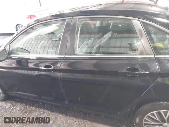2021 Volkswagen Jetta S z VIN 3VWC57BU4MM009212, wystawiony jako IAAI lot #42136463 z przebiegiem 93 627 mil mil oraz . Historia ofert i sprzedaży dostępna na DreamBid. Obrazek 14.