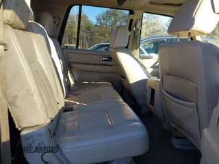2007 Ford Expedition EL Limited with VIN 1FMFK19597LA84414, listed as a IAAI auction lot 41321189 with 1 mi miles. Bid and sale history available at carsss.com. Image 8.