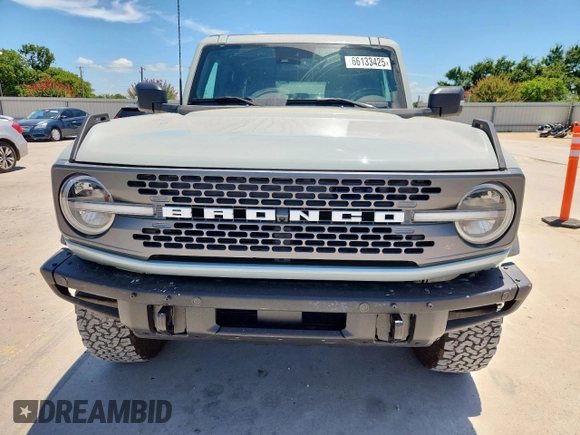 2024 Ford Bronco Badlands with VIN 1FMEE9BP5RLA42032, listed as a Copart auction lot 66133425 with 4,143 mi miles and Salvage title. Bid and sale history available at DreamBid. Image 5.