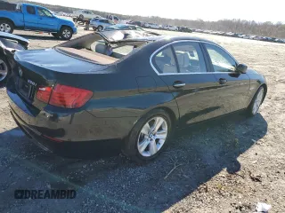 2013 BMW 5 Series 528i with VIN WBAXG5C58DDY31398, listed as a Copart auction lot 80565914 with 133,795 mi miles and Non Repairable. Bid and sale history available at carsss.com. Image 3.