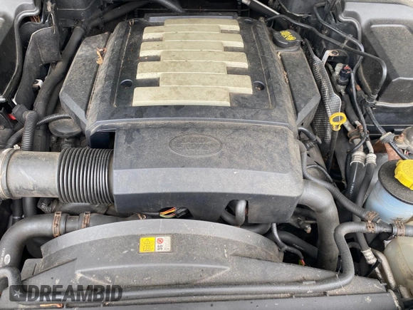 2007 Land Rover Range Rover Sport HSE with VIN SALSK25487A988846, listed as a Copart auction lot 56105235 with 148,178 mi miles and Clean Title. Bid and sale history available at DreamBid. Image 7.