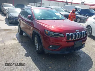 2019 Jeep Cherokee Latitude Plus with VIN 1C4PJLLB4KD130093, listed as a IAAI auction lot 41968422 with 91,468 mi miles. Bid and sale history available at carsss.com. Image 1.