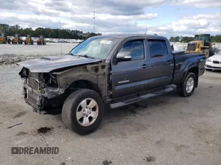 2014 Toyota Tacoma PreRunner with VIN 5TFKU4HN8EX005577, listed as a Copart auction lot 75793524 with 100,532 mi miles and Salvage title. Bid and sale history available at DreamBid. Image 1.