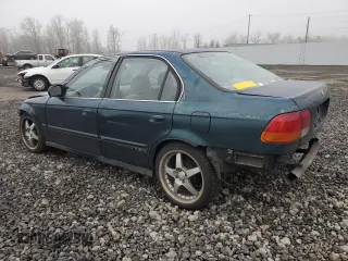 1998 Honda Civic EX with VIN 2HGEJ8546WH619981, listed as a Copart auction lot 88636735 with 208,240 mi miles and Salvage Title. Bid and sale history available at carsss.com. Image 2.