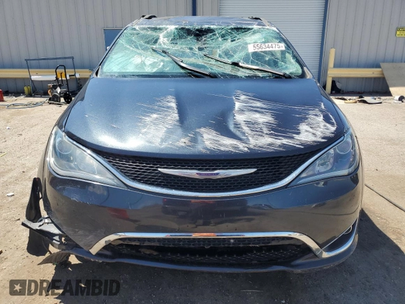 2020 Chrysler Pacifica Touring L with VIN 2C4RC1BG2LR209328, listed as a Copart auction lot 55634475 with 156,604 mi miles and Salvage title. Bid and sale history available at DreamBid. Image 5.