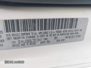 2020 Jeep Compass Latitude z VIN 3C4NJCBB3LT211543, wystawiony jako IAAI lot #42130702 z przebiegiem 70 227 mil mil oraz . Historia ofert i sprzedaży dostępna na DreamBid. Obrazek 9.