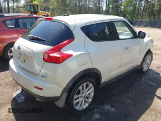 2012 Nissan Juke SL with VIN JN8AF5MR5CT102006, listed as a IAAI auction lot 41984909 with 112,447 mi miles. Bid and sale history available at carsss.com. Image 4.