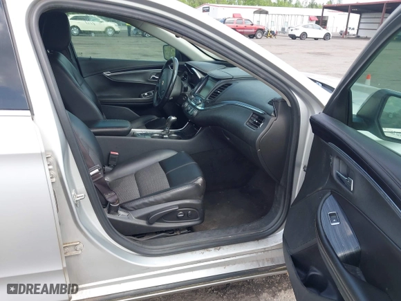 2016 Chevrolet Impala LT with VIN 2G1115S30G9171572, listed as a IAAI auction lot 41898565 with 159,043 mi miles. Bid and sale history available at carsss.com. Image 5.