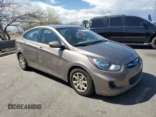 2013 Hyundai Accent GLS with VIN KMHCT4AE1DU406868, listed as a Copart auction lot 51390145 with 92,667 mi miles and Salvage Title. Bid and sale history available at carsss.com. Image 4.