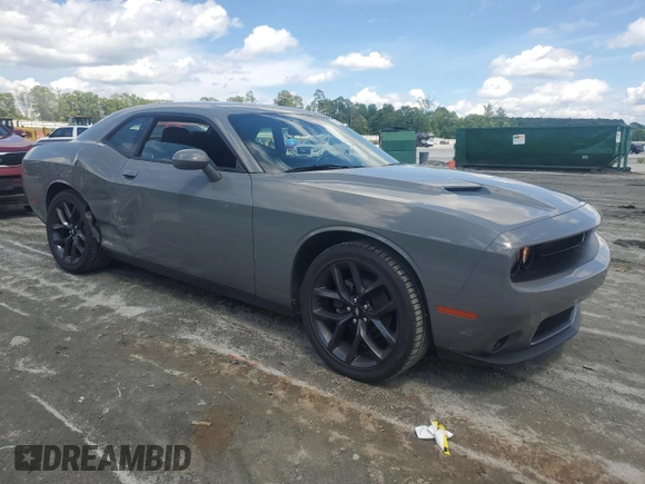 2019 Dodge Challenger SXT z VIN 2C3CDZAG5KH604003, wystawiony jako Copart lot #56694895 z przebiegiem 63 409 mil mil oraz Szkoda całkowita • Salvage title. Historia ofert i sprzedaży dostępna na DreamBid. Obrazek 4.