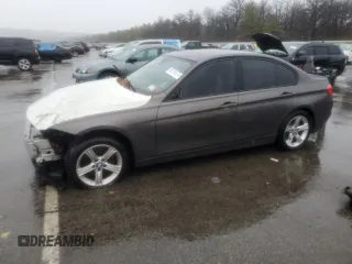 2013 BMW 3 Series 328i xDrive with VIN WBA3B3C54DF535784, listed as a Copart auction lot 85014874 with 0 mi miles and Salvage Title. Bid and sale history available at carsss.com. Image 1.
