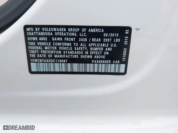 2013 Volkswagen Passat TDI SEL Premium with VIN 1VWCN7A3XDC118087, listed as a IAAI auction lot 41780198 with 305,872 mi miles. Bid and sale history available at carsss.com. Image 9.