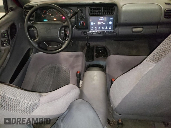 1999 Dodge Dakota SLT with VIN 1B7GG22YXXS215599, listed as a Copart auction lot 54630655 with 141,255 mi miles and Clean Title. Bid and sale history available at DreamBid. Image 8.