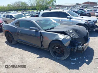 2011 Chevrolet Camaro 1LT z VIN 2G1FB1ED9B9126980, wystawiony jako IAAI lot #42057468 z przebiegiem 137 088 mil mil oraz . Historia ofert i sprzedaży dostępna na DreamBid. Obrazek 1.