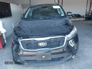 2019 Kia Sorento L with VIN 5XYPG4A35KG586766, listed as a IAAI auction lot 41316871 with 79,575 mi miles. Bid and sale history available at carsss.com. Image 12.