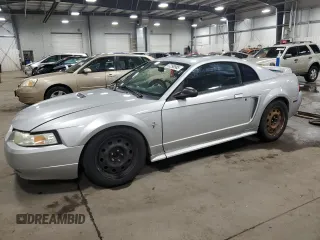 2000 Ford Mustang with VIN 1FAFP4040YF244715, listed as a Copart auction lot 47290985 with 174,698 mi miles and Salvage Title. Bid and sale history available at carsss.com. Image 1.