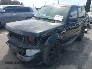 2008 Land Rover Range Rover Sport HSE with VIN SALSF25408A146556, listed as a IAAI auction lot 41935742 with 157,717 mi miles. Bid and sale history available at carsss.com. Image 18.