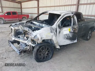 2017 GMC Canyon 4WD Denali z VIN 1GTG6EEN4H1237577, wystawiony jako IAAI lot #42261280 z przebiegiem Nie podano mil oraz . Historia ofert i sprzedaży dostępna na DreamBid. Obrazek 2.