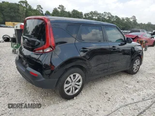 2020 Kia Soul X-Line with VIN KNDJ23AUXL7725599, listed as a Copart auction lot 57529344 with 121,552 mi miles and Clean Title. Bid and sale history available at carsss.com. Image 3.