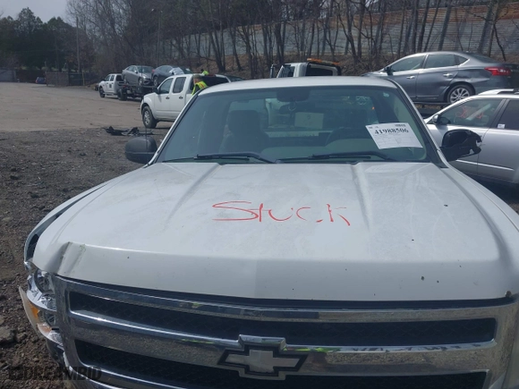 2011 Chevrolet Silverado 1500 Work Truck with VIN 1GCNKPEA4BZ111224, listed as a IAAI auction lot 41988506 with 1 mi miles. Bid and sale history available at carsss.com. Image 10.