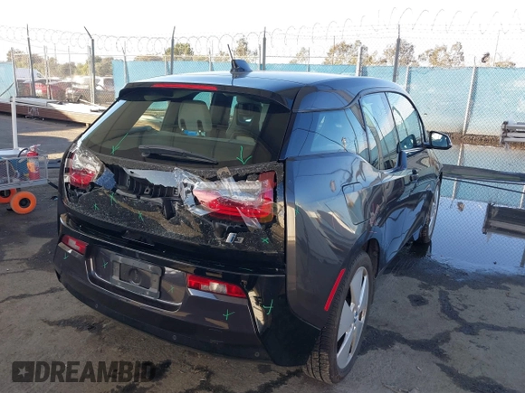2014 BMW i3 with VIN WBY1Z4C54EV274996, listed as a IAAI auction lot 41625550 with 89,309 mi miles and . Bid and sale history available at DreamBid. Image 4.