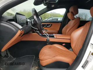 2022 Mercedes-Benz S 580 z VIN W1K6G7GB1NA132424, wystawiony jako Copart lot #55070525 z przebiegiem 47 110 mil mil oraz Szkoda całkowita • Salvage title. Historia ofert i sprzedaży dostępna na DreamBid. Obrazek 7.