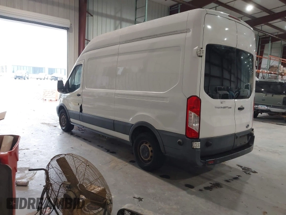 2017 Ford Transit z VIN 1FTYR2XM2HKA66479, wystawiony jako IAAI lot #41371992 z przebiegiem 122 534 mil mil oraz . Historia ofert i sprzedaży dostępna na DreamBid. Obrazek 3.