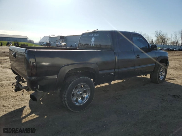 2000 Chevrolet Silverado 1500 LS with VIN 2GCEK19T3Y1230277, listed as a Copart auction lot 51066515 with 131,797 mi miles and Clean Title. Bid and sale history available at carsss.com. Image 3.