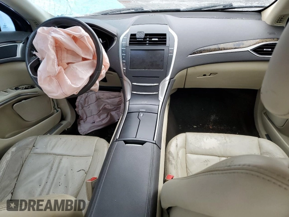 2013 Lincoln MKZ with VIN 3LN6L2G95DR805270, listed as a Copart auction lot 42072844 with Not Provided miles and Non Repairable. Bid and sale history available at DreamBid. Image 8.