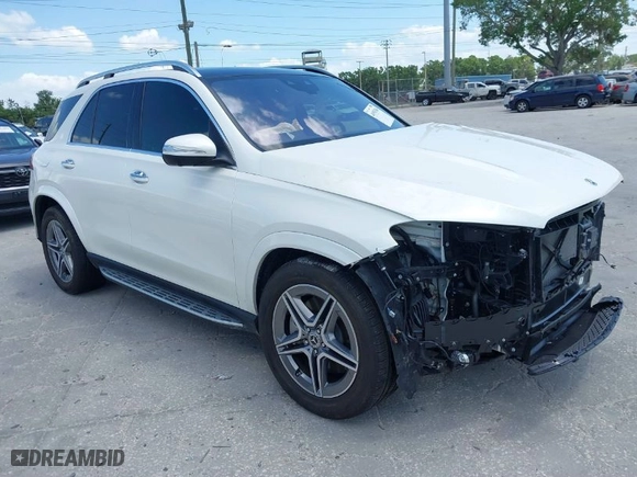 2022 Mercedes-Benz GLE with VIN 4JGFB5KB0NA659872, listed as a IAAI auction lot 41951366 with 15,353 mi miles. Bid and sale history available at carsss.com. Image 1.