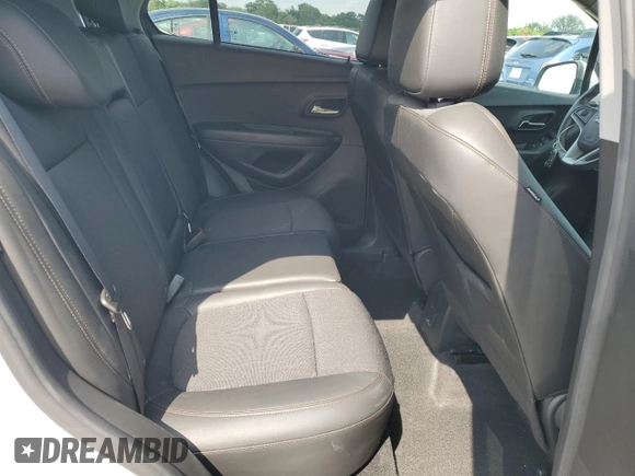 2022 Chevrolet Trax LT with VIN KL7CJPSM4NB569607, listed as a Copart auction lot 58746285 with 77,383 mi miles and Salvage title. Bid and sale history available at DreamBid. Image 10.