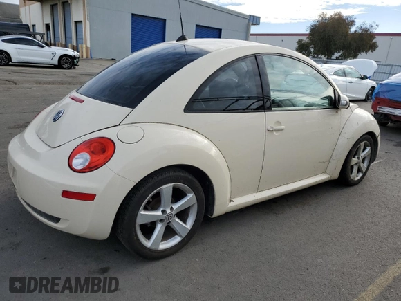 2006 Volkswagen Beetle with VIN 3VWSG31C86M413513, listed as a Copart auction lot 81557984 with 122,632 mi miles and Clean Title. Bid and sale history available at DreamBid. Image 3.