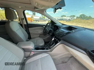 2013 Ford Escape SE with VIN 1FMCU9G95DUD25554, listed as a Copart auction lot 55523245 with 999,999 mi miles and Clean Title. Bid and sale history available at carsss.com. Image 5.
