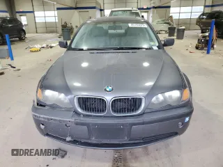 2002 BMW 3 Series 325i with VIN WBAET37472NG77348, listed as a Copart auction lot 45745075 with 97,787 mi miles and Salvage Title. Bid and sale history available at carsss.com. Image 5.