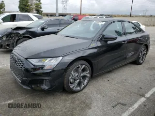 2022 Audi A3 Premium z VIN WAUAUDGY0NA094309, wystawiony jako Copart lot #55580283 z przebiegiem 5 664 mil mil oraz . Historia ofert i sprzedaży dostępna na DreamBid. Obrazek 1.