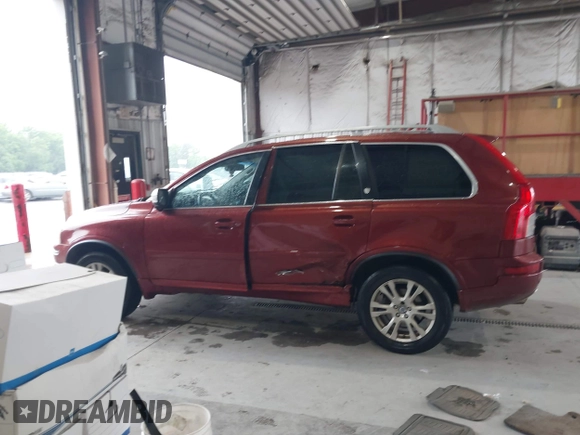 2013 Volvo XC90 Premier Plus z VIN YV4952CZ4D1652079, wystawiony jako IAAI lot #42336040 z przebiegiem 133 691 mil mil oraz . Historia ofert i sprzedaży dostępna na DreamBid. Obrazek 14.