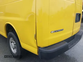 2021 Chevrolet Express Cargo with VIN 1GCWGAFP8M1175127, listed as a IAAI auction lot 42202604 with 48,768 mi miles and . Bid and sale history available at DreamBid. Image 6.