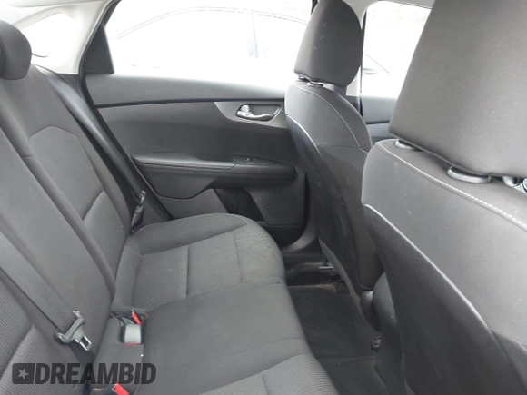2021 Kia Forte LXS with VIN 3KPF24AD2ME359327, listed as a IAAI auction lot 42160374 with 79,058 mi miles and . Bid and sale history available at DreamBid. Image 8.