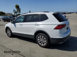 2019 Volkswagen Tiguan S z VIN 3VV0B7AX0KM200859, wystawiony jako Copart lot #53995675 z przebiegiem 71 737 mil mil oraz Szkoda całkowita • Salvage title. Historia ofert i sprzedaży dostępna na DreamBid. Obrazek 2.