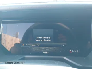 2025 GMC Acadia AWD Elevation z VIN 1GKENNRS5SJ153094, wystawiony jako IAAI lot #41535308 z przebiegiem 925 mil mil oraz . Historia ofert i sprzedaży dostępna na DreamBid. Obrazek 7.