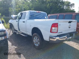 2024 Ram 2500 Big Horn with VIN 3C6UR5DJ3RG366512, listed as a IAAI auction lot 42509617 with 17,854 mi miles and . Bid and sale history available at DreamBid. Image 3.