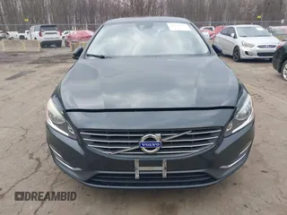 2015 Volvo S60 T5 Platinum with VIN YV1612TDXF1317203, listed as a IAAI auction lot 41715131 with 142,632 mi miles. Bid and sale history available at carsss.com. Image 12.