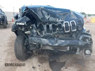 2018 Jeep Cherokee Latitude Plus with VIN 1C4PJLLB0JD511454, listed as a IAAI auction lot 42117724 with 86,684 mi miles and . Bid and sale history available at DreamBid. Image 6.